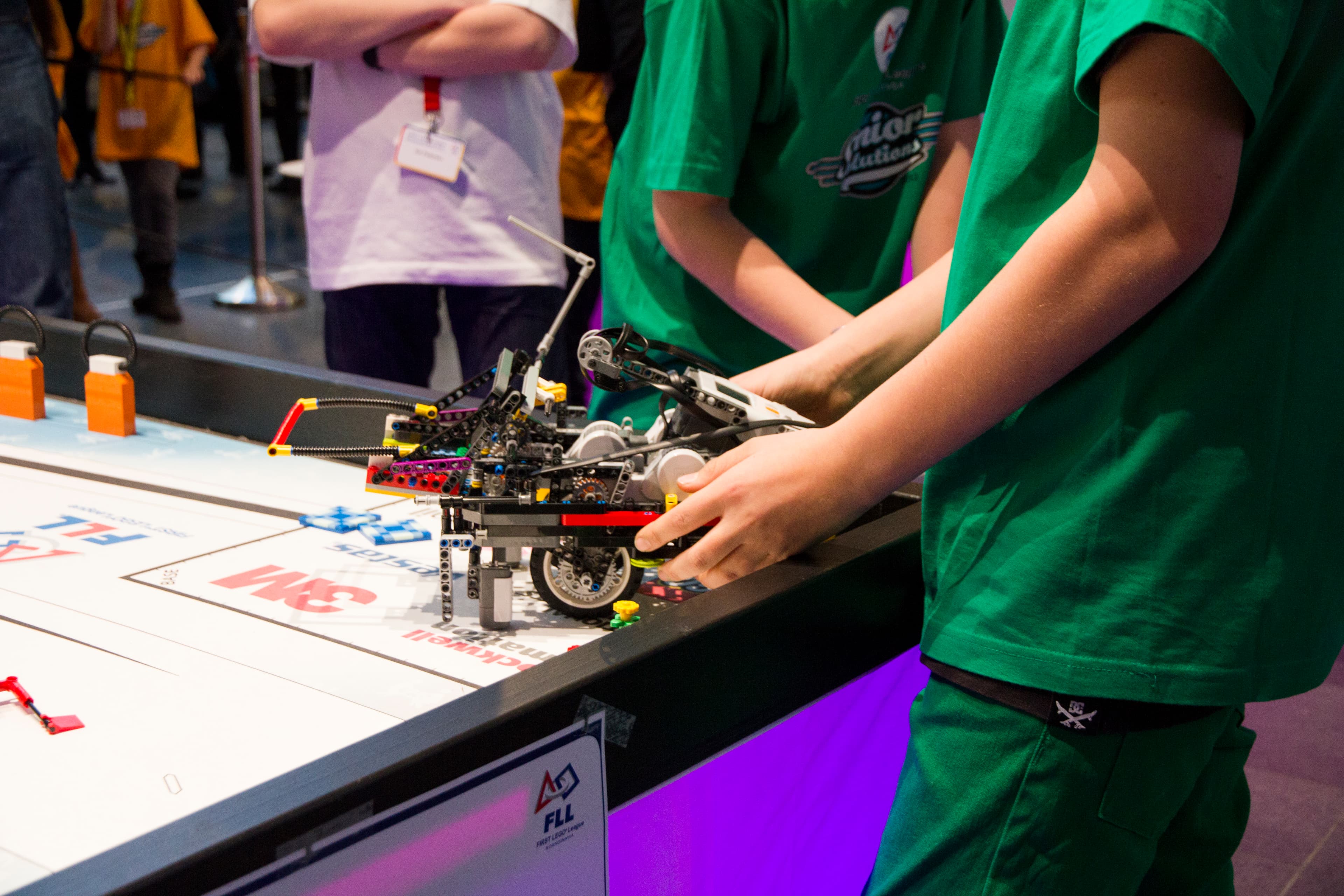 fll 208